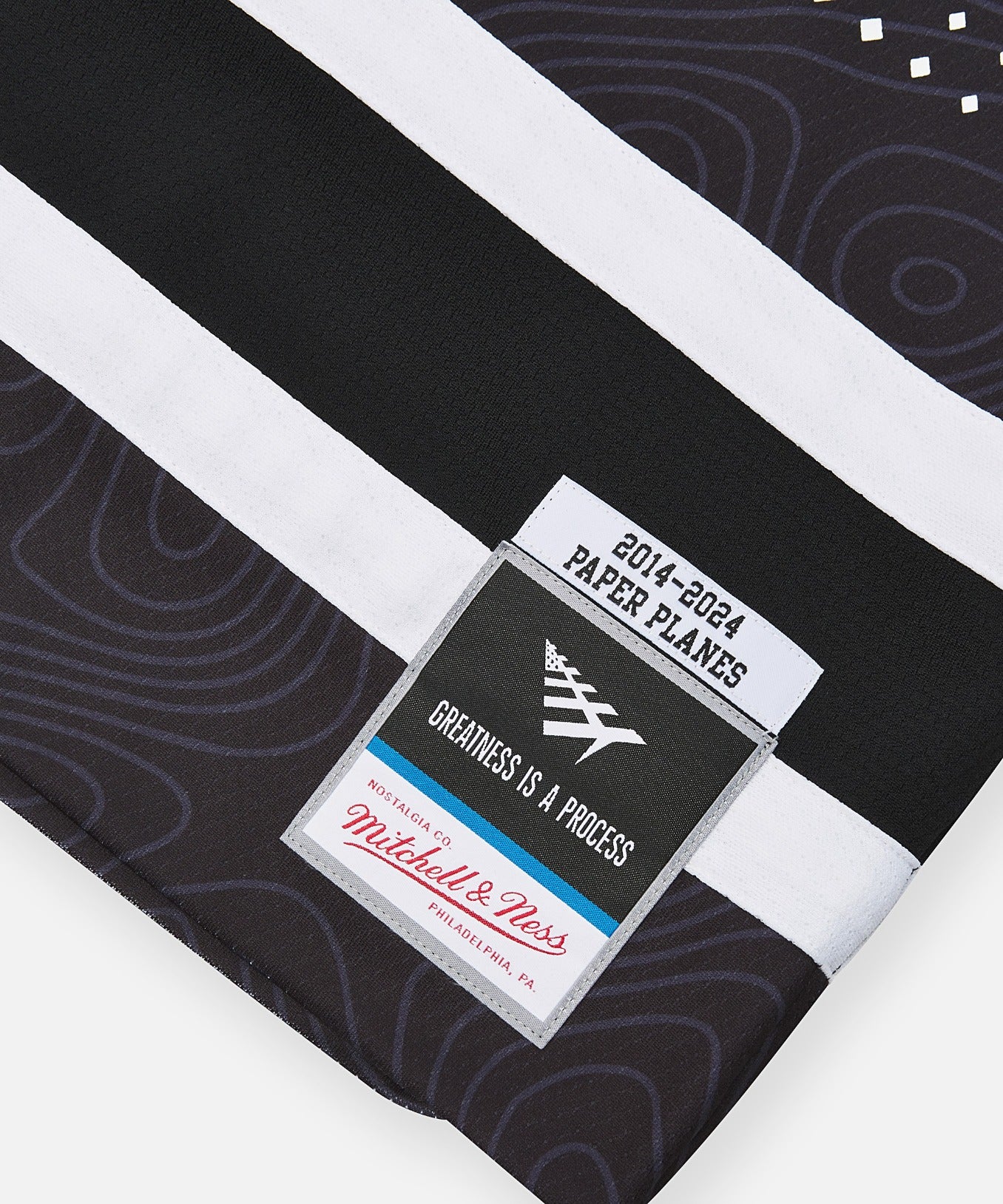 Mitchell & Ness Year 10 Hockey Jersey - Image 5