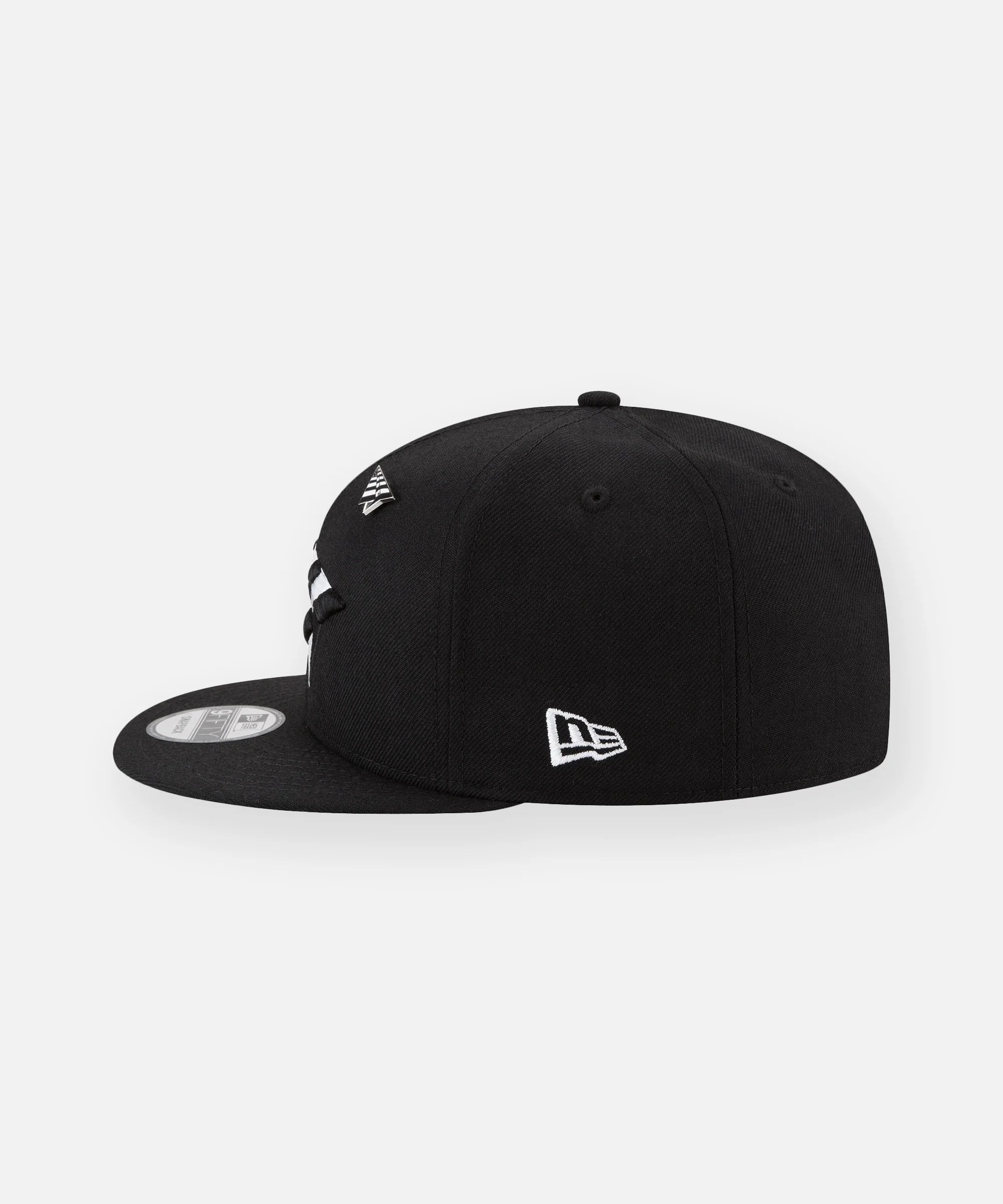 The Original Crown 9Fifty Snapback Hat with Black Undervisor - Image 4